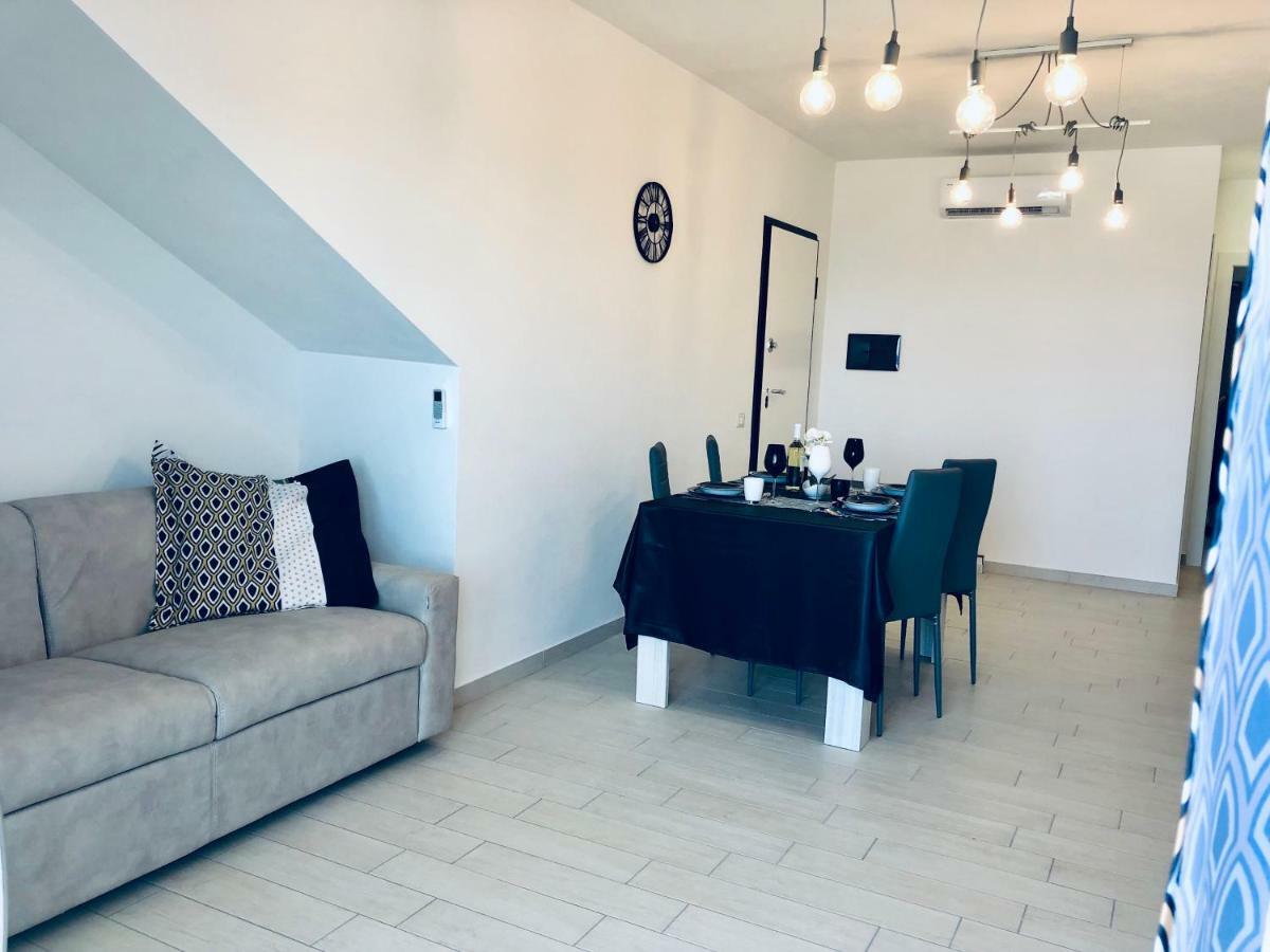 Il Tramonto Luxury House Apartamento Valledoria  Exterior foto